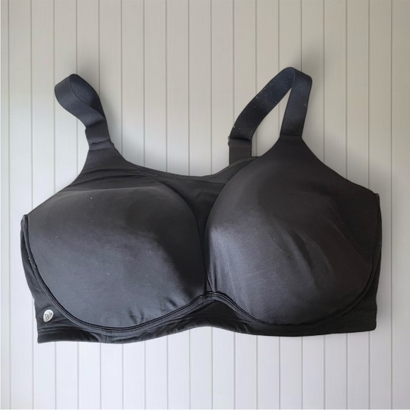 Livi Active by Lane Bryant Molded No Wire Mesh Back Sports Bra - Picture 3 of 7